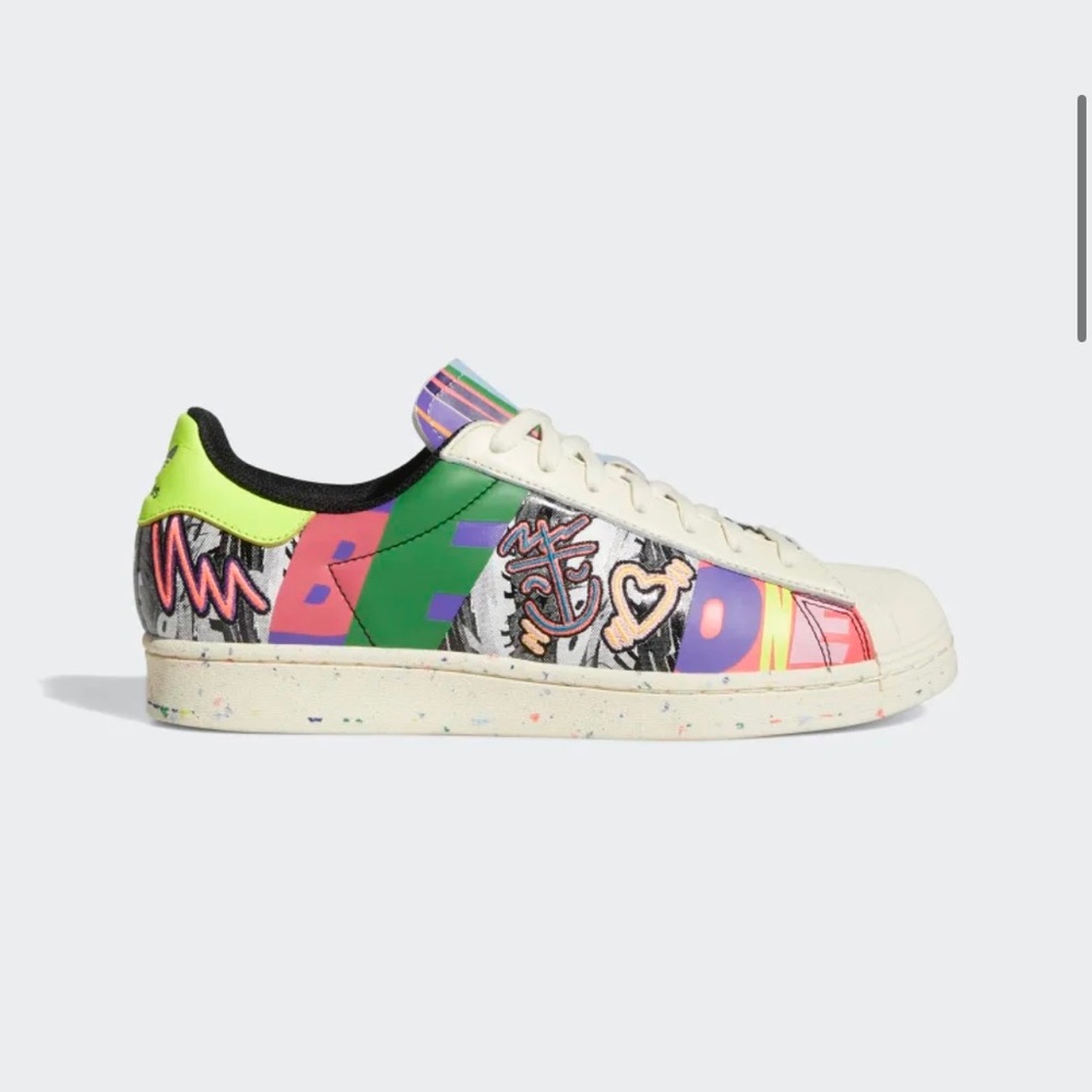Adidas Superstar Pride Shoes 39.5